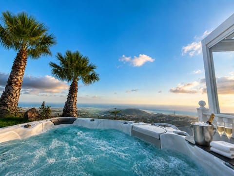 Hot Tub, Hot Tub, View (from property/room), City view, Garden view, Mountain view, Sea view