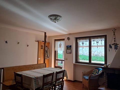 Kitchen or kitchenette, Living room, Lunch, kitchen