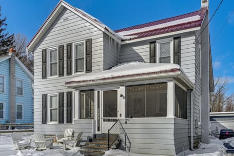 Fish, Sip and Explore! Home Less Than 1 Mi to Cayuga Lake House in Cayuga Lake