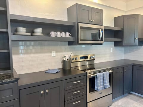 Sib's Crystal Charm The Coziest in Town Apartment in Virgin Islands (U.S.)