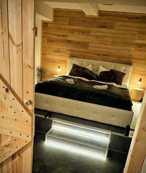 TV and multimedia, Bedroom