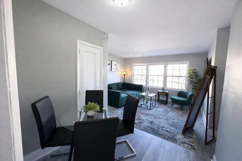 Cozy 1BR Retreat with Free Parking Near Downtown Birmingham and UAB Apartment in Birmingham