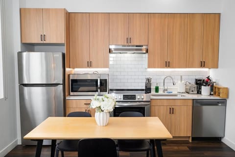 Chicago 4BR South Loop Stay by Soldier Field Area Apartment in South Loop