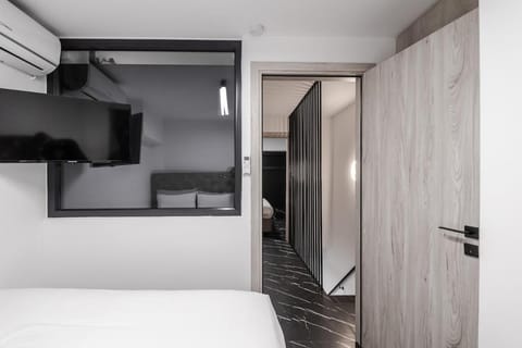 Signature Luxury Loft Apartment in Volos