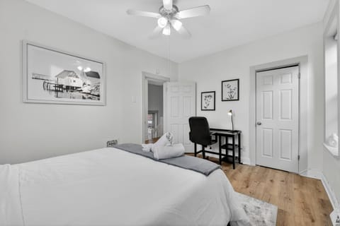 Bed, Bedroom, furniture