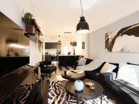 Living room, kitchen
