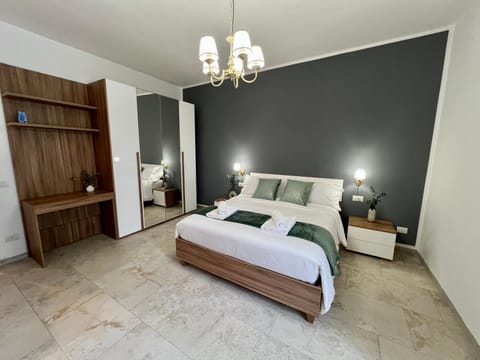 Bed, Bedroom, wardrobe