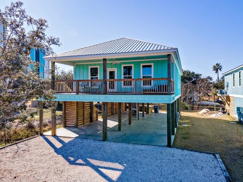 Orange Beach Cottage North & South - 2 Houses - Sleeps 10 Each - Pool Access - Prickett Properties House in Orange Beach