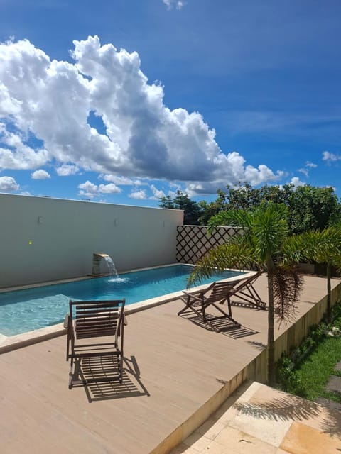 Day, Pool view, Swimming pool, sunbed