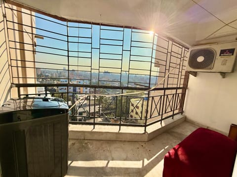 Property building, View (from property/room), Balcony/Terrace