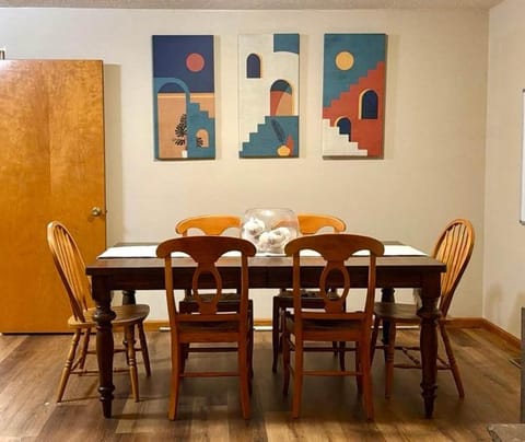 Comfortable 2BR-2BA Mountain Getaway Near Slopes Apartment in Dry Fork