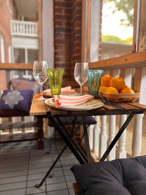 Ground floor flat at Virginia Highlands Apartment in Virginia Highland