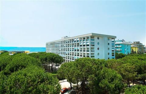 Property building, Neighbourhood, Sea view