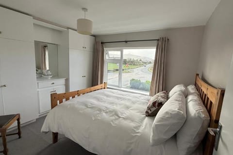 Greenway Riverside House - Cahersiveen House in County Kerry