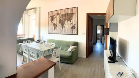 SE217 - Senigallia, trilocale fronte mare con terrazzo Apartment in Senigallia