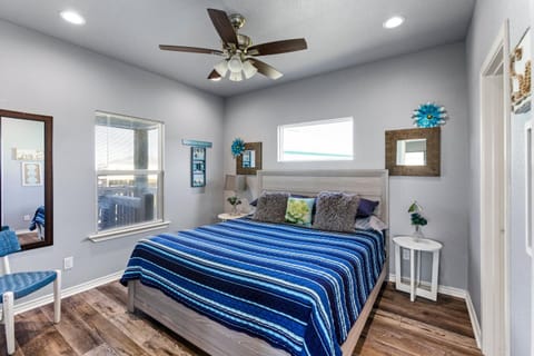 Steps to the Beach l Modern Interior House in Bolivar Peninsula