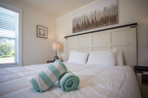 Silver Sands - The Sandcastle Collection House in Madeira Beach