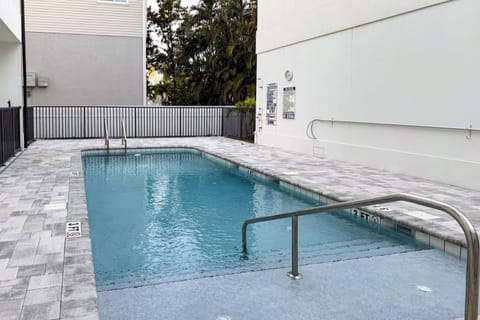 A1 - Azul Townhomes - Seahaven House in Redington Beach