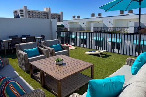 A1 - Azul Townhomes - Seahaven House in Redington Beach
