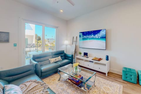 A1 - Azul Townhomes - Seahaven House in Redington Beach