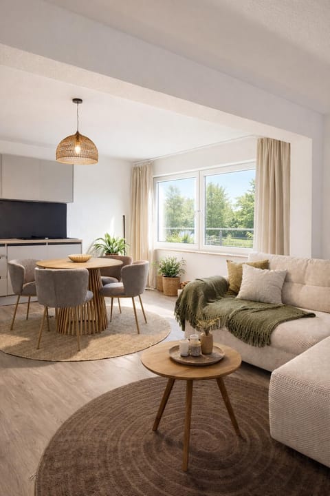 Living room, Dining area, Food, Food