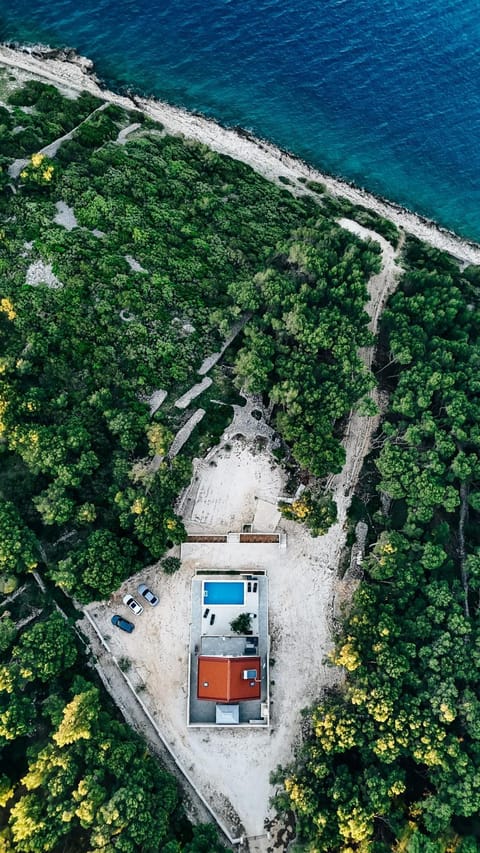 Day, Natural landscape, Bird's eye view, Beach, Pool view, Sea view, Swimming pool