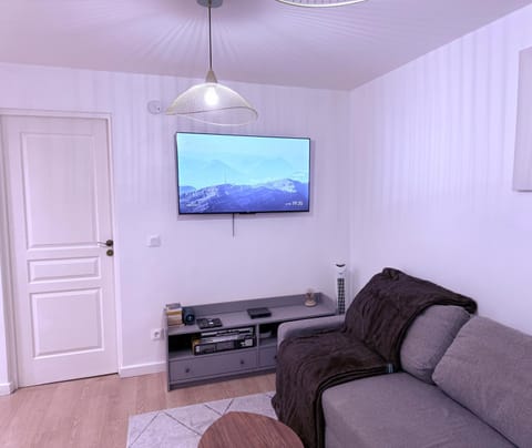 Cozier Vacation rental in Saint-Denis, France