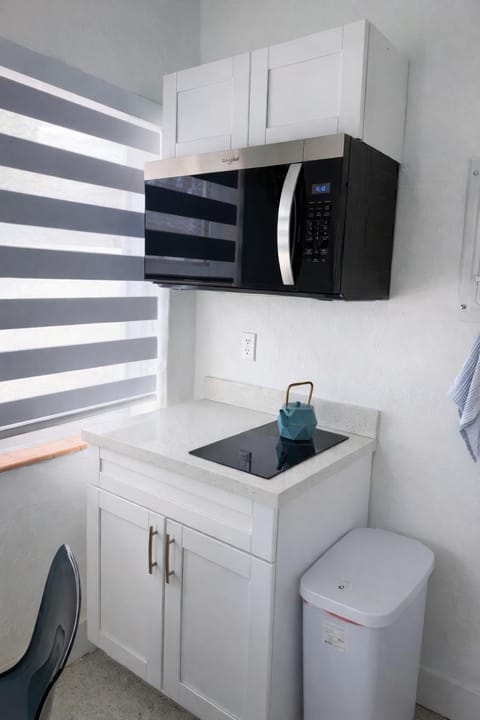 Villa Clara ROYAL-Little Havana Apartment in Brickell