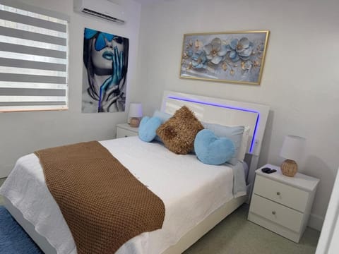 Villa Clara ROYAL-Little Havana Apartment in Brickell