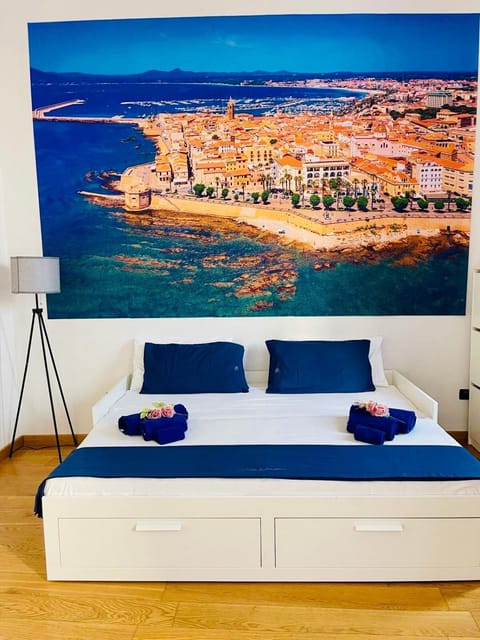 Suite Life - Rooftop Access - Top Location Apartment in Alghero