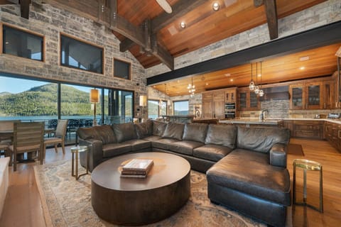 LP Lakefront House - Private Dock, 7000+ Square Feet of Space, Stunning Views, Impeccable Quality House in Grand Lake