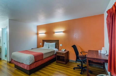 EXPRESS INN Troy Hotel in Alabama