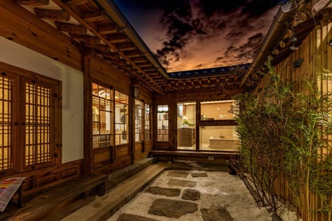 Property building, Garden, Garden, Garden view, Garden view