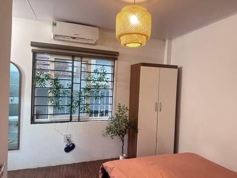 Bed, Photo of the whole room, Bedroom, wardrobe, air conditioner