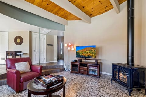 2253 Catalina Drive home House in South Lake Tahoe