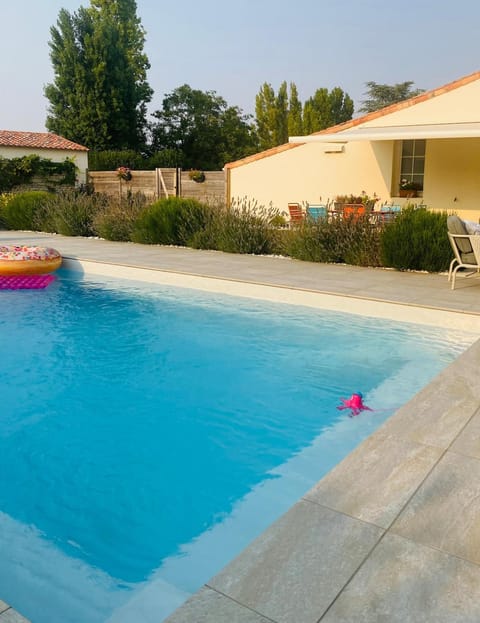 Property building, Pool view, Swimming pool, sunbed