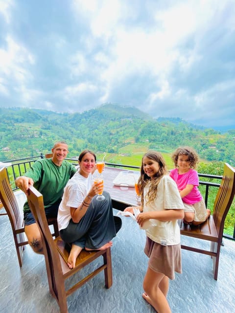 Balcony/Terrace, Balcony/Terrace, group of guests