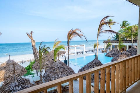 Day, Natural landscape, Beach, Pool view, Sea view, Swimming pool