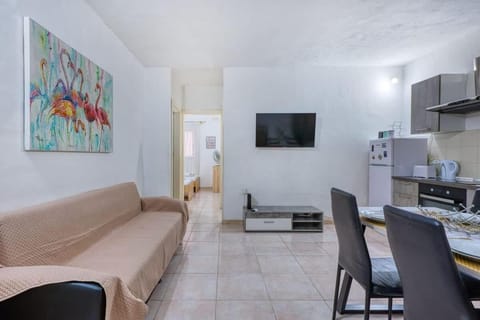 Beach Getaway 2Bed Apartment in Mellieha Apartment in Malta