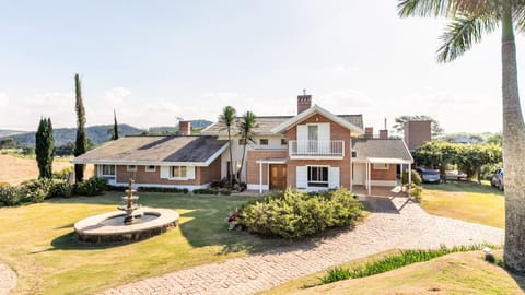 Property building, Natural landscape, Garden, Garden view
