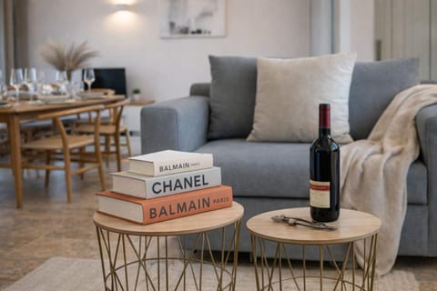 Property building, Living room