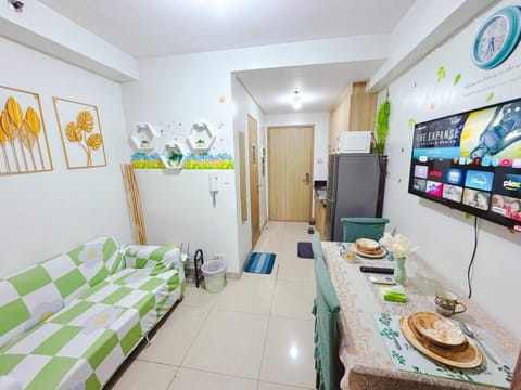 TV and multimedia, Living room, Dining area