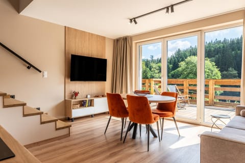 TV and multimedia, View (from property/room), Balcony/Terrace, Living room, Dining area
