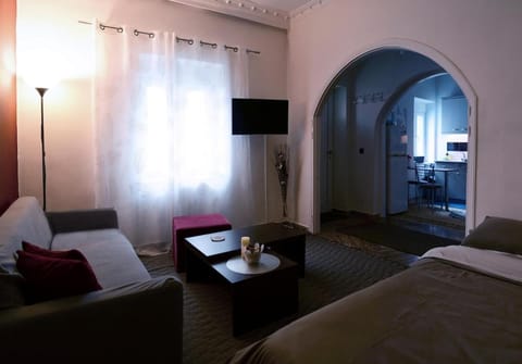 4 seasons Apartment in İzmir Province