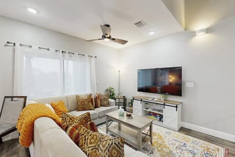 Premier brand new build penthouse condo on the Guadalupe River near Gruene House in New Braunfels