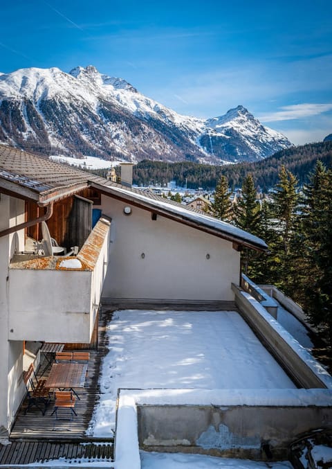 Chesa Sarvit Apartment in Samedan