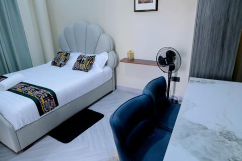 Dining area, Bedroom