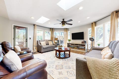 Spacious dog-friendly home settled on a serene property with wrap-around porch House in Wimberley