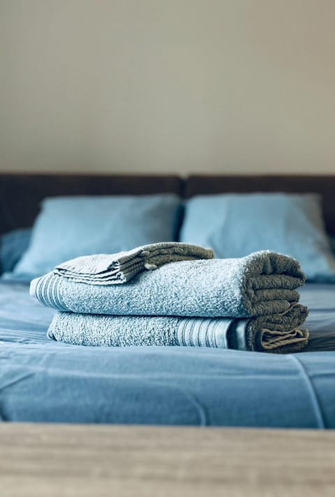 Appart 3 lits proche de commerces et mer avec Clim Apartment in Bastia