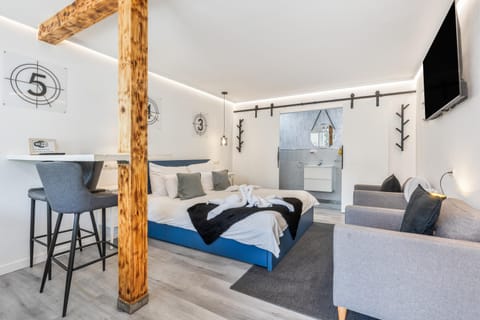 Property building, Living room, Bedroom